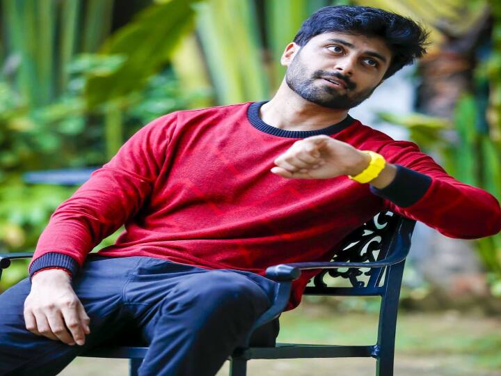 இந்தப் பாடல் வெளியாகி 22 மணிநேரத்தில் யூடூப்பில் ட்ரெண்டிங் நம்பர் 1, மேலும் 2 மில்லியன் வியூஸ்களை தாண்டிச் சென்றது.