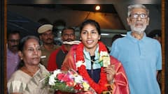 Bhavani Devi in Pics: অসিযুদ্ধে আগ্রহ মেয়ের, স্বপ্নপূরণে গয়না বন্ধক রেখেছিলেন ভবানীর বাবা-মা