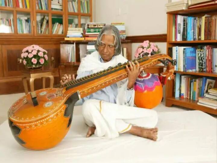 அப்துல்கலாம் வீணை வாசித்தபோது
