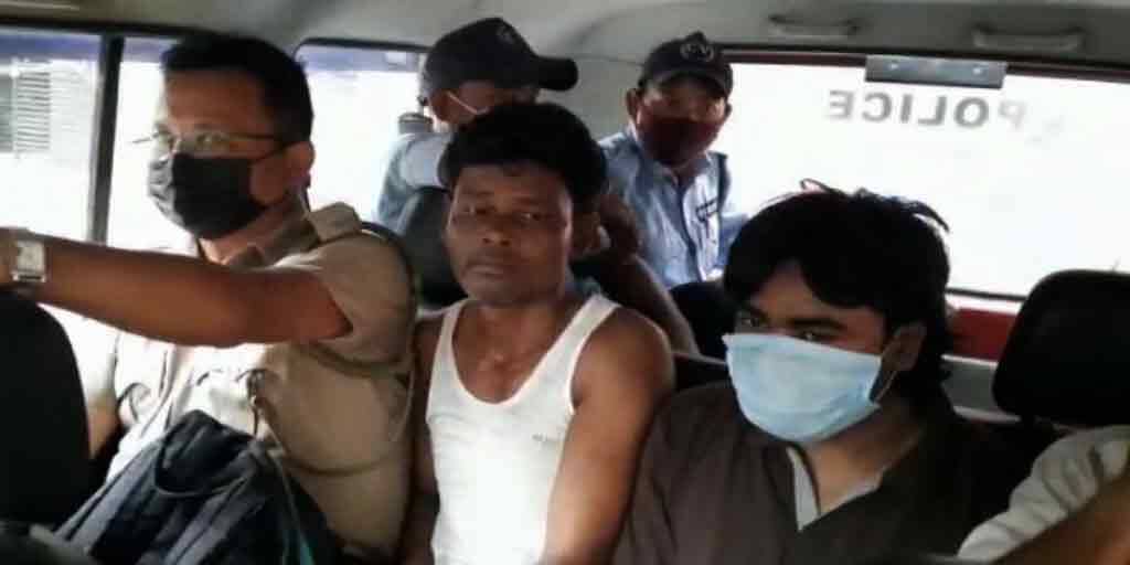 Siliguri kharibari two people were arrested in connection with the robbery Darjeeling robbery case: দার্জিলিং জেলার খড়িবাড়ি এলাকায় ছিনতাইয়ের ঘটনায় গ্রেফতার ২