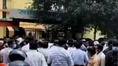 Lucknow: स्वास्थ्यकर्मियों की हड़ताल खत्म, तबादलों के विरोध में स्वास्थ्य भवन का किया था घेराव