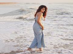 Actress Sai Dhanshika pics |  இதயம் இந்த இதயம்... இன்னும் எத்தனை இன்பங்கள் தாங்கிடுமோ! சாய் தான்ஷிகா போட்டோஷூட்