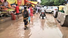 Severe waterlogging in Delhi's Sangam Vihar