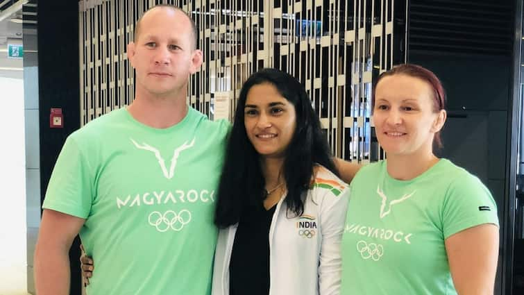 Tokyo Olympics 2020: Vinesh Phogat misses flight to Tokyo after overstaying EU visa, to reach on Wednesday Tokyo Olympics 2020 Update: বিমান জটে টোকিও পৌঁছনো হল না কুস্তিতে পদকের দাবিদার বিনেশের