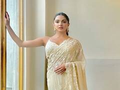 Actress kiara aadvani pics | இருப்பது ஒரு மனது.. இதுவரை அது எனது.. - கியாரா அத்வானி போட்டோஷூட்