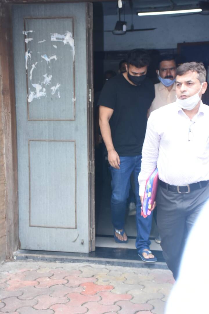 His lawyer Abad Ponda said that Kundra has applied for bail and his application will be taken up for hearing on Wednesday (July 28) before the Chief Metropolitan Magistrate's Court. [pic credit: Manav Manglani]