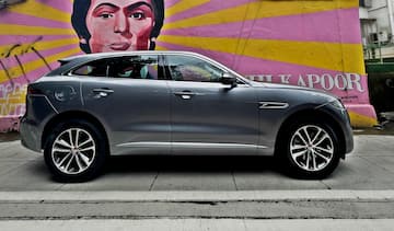 21 Jaguar F Pace Price In India Latest News Photos And Videos On 21 Jaguar F Pace Price In India Abp Live