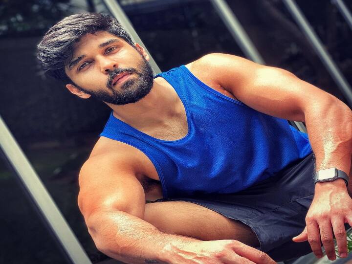 துருவ் வர்மாவில் இருந்து வந்த தனது முழு ஊதியத்தையும் கேரள நிவாரண நிதிக்கு வழங்கினார்
