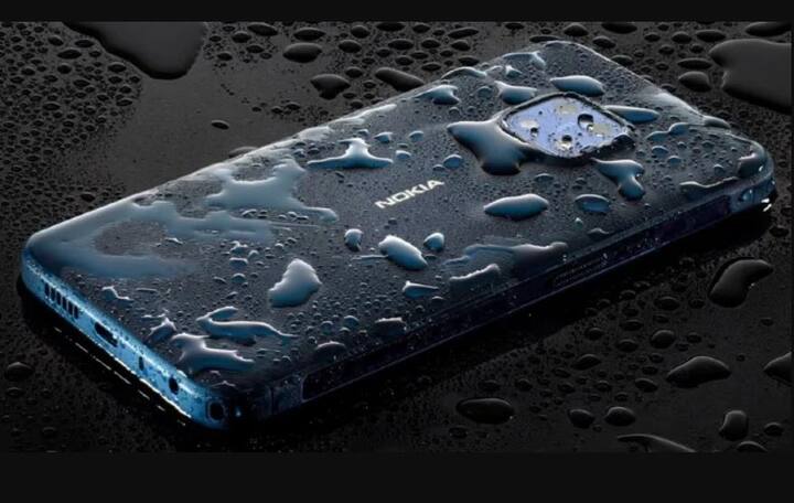 iQooo 7 ਨਾਲ ਹੋਵੇਗਾ ਮੁਕਾਬਲਾ: Nokia XR20 ਸਮਾਰਟਫੋਨ iQOO 7 5G ਨਾਲ ਮੁਕਾਬਲਾ ਕਰੇਗਾ। ਸਮਾਰਟਫੋਨ 'ਚ 6.62-ਇੰਚ ਦੀ ਫੁੱਲ HD+ AMOLED ਡਿਸਪਲੇਅ ਹੈ, ਜਿਸ 'ਚ ਰਿਫਰੈਸ਼ ਰੇਟ 120Hz ਇਹ ਫੋਨ ਐਂਡਰਾਇਡ 11 ਓਪਰੇਟਿੰਗ ਸਿਸਟਮ 'ਤੇ ਕੰਮ ਕਰਦਾ ਹੈ। ਫੋਨ ਕੁਆਲਕਾਮ ਸਨੈਪਡ੍ਰੈਗਨ 870 ਪ੍ਰੋਸੈਸਰ ਨਾਲ ਲੈਸ ਹੈ, ਫੋਨ 'ਚ  8GB ਰੈਮ ਅਤੇ 256 GB ਇੰਟਰਨਲ ਸਟੋਰੇਜ ਹੈ, ਜਿਸ ਨੂੰ ਮਾਈਕ੍ਰੋ ਐਸਡੀ ਕਾਰਡ ਦੇ ਜ਼ਰੀਏ ਵੀ ਵਧਾਇਆ ਜਾ ਸਕਦਾ ਹੈ। ਫੋਨ ਦੀ ਕੀਮਤ 35,990 ਰੁਪਏ ਹੈ।