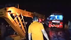 Barabanki Road Accident: बाराबंकी में भयंकर सड़क हादसा, खड़ी Bus को Truck ने मारी टक्कर