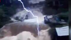 Deadly floods & destruction in North India | Bharat Ki Baat (28 July 2021)