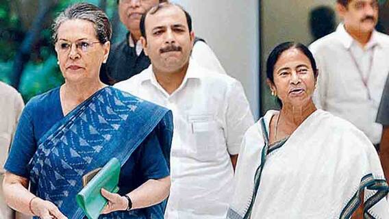 Mamata Banerjee का Delhi दौरा, आज Sonia Gandhi से हो सकती है मुलाकात