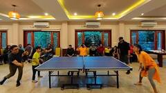 Amir Khan-Kiran Rao:  तलाक के बाद बेटे आज़ाद के साथ टेबल टेनिस खेलते नजर आए आमिर खान और किरण राव, वायरल हुईं तस्वीरें