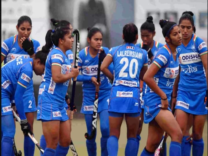 Tokyo olympic: Indian Women's hockey team lost group game against defending champions Great Britain Tokyo olympics: ஒலிம்பிக் மகளிர் ஹாக்கி : நடப்பு சாம்பியன் பிரிட்டனிடம் இந்திய அணி தோல்வி..!