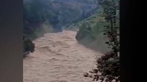 Kashmir Flood : काश्मीरच्या किश्तवाड जिल्ह्यातील दाछिन गावात ढगफुटीनंतर हाहाकार
