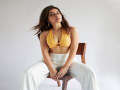 Actress Raashi Khanna Pics | முன்தினம் பார்த்தேனே பார்த்ததும் தோற்றேனே - ராஷி கண்ணா போட்டோ ஆல்பம்