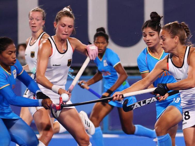 Tokyo Olympics 2020 Indias third consecutive defeat in women's hockey, Great Britain defeated 4-1 Tokyo Olympics 2020: ਮਹਿਲਾ ਹਾਕੀ ‘ਚ ਭਾਰਤ ਦੀ ਲਗਾਤਾਰ ਤੀਜੀ ਹਾਰ, ਗ੍ਰੇਟ ਬ੍ਰਿਟੇਨ ਨੇ 4-1 ਨਾਲ ਹਰਾਇਆ