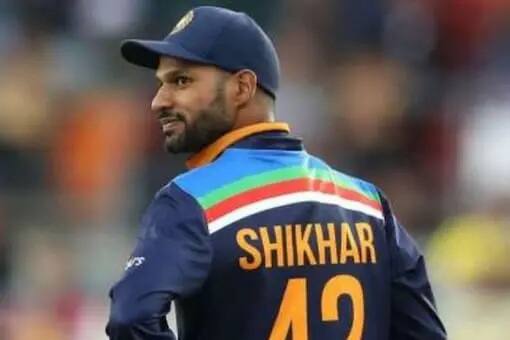 IND vs Sl T20: Shikhar Dhawan and Eight other Close Contacts of Krunal Pandya will be Ruled Out for Series કેપ્ટન ધવન સહિત આ 8 ખેલાડી આજે શ્રીલંકા સામેની બીજી ટી-20માં નહીં રમી શકે, કારણ જાણીને ચોંકી જશો......