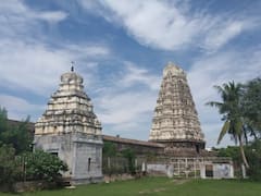 காஞ்சிபுரம் ஏகாம்பரநாதர் திருக்கோயிலுக்குச் சொந்தமான ரூ.5 கோடி மதிப்புள்ள வணிக வளாகங்கள் மீட்பு