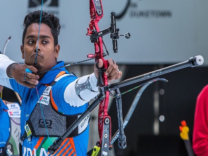 tokyo olympics 2020 indias archer atanu das vs koreas oh jin hyek beats deng yu cheng of chinese taipei in round of 32 Tokyo Olympics 2020 : तिरंदाजीत अतानू दासची क्वार्टर फायनलमध्ये धडक, दोन वेळच्या ऑलिम्पिक चॅम्पियनचा केला पराभव