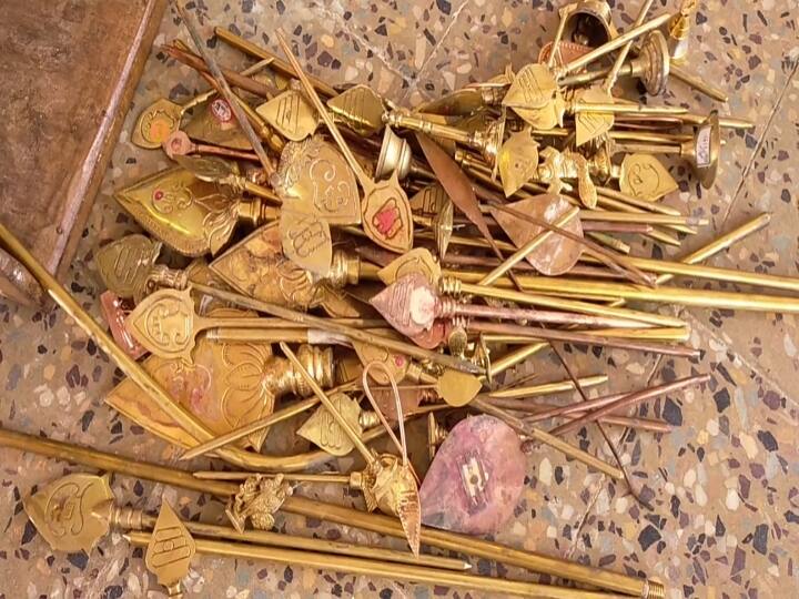 தங்கம், வெள்ளி, வேல்கள்.. அருள்மிகு சுப்பிரமணியசுவாமி கோவிலில் கடந்த 20 நாட்களில் ரூ. 2 கோடிக்கு மேல் குவிந்த காணிக்கை..!