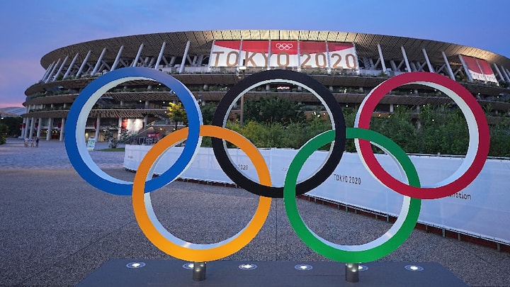 Tokyo Olympics 2020: 24 new cases of corona found in olympics on thursday, including three athletes Tokyo Olympics 2020: ओलंपिक में बढ़ा कोरोना का खतरा, तीन एथलीट समेत 24 लोग संक्रमित