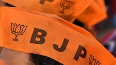 BJP’s Marathon: দিলীপ-সৌমিত্রদের ম্যারাথনে ‘না’ পুলিশের, নির্দেশ না মানলে পদক্ষেপের হুঁশিয়ারি