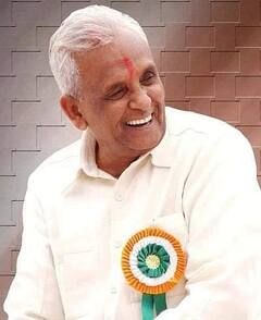 शेकापचे ज्येष्ठ नेते गणपतराव देशमुख यांच्या निधनानंतर अनेक राजकीय नेत्यांकडून आठवणींना उजाळा