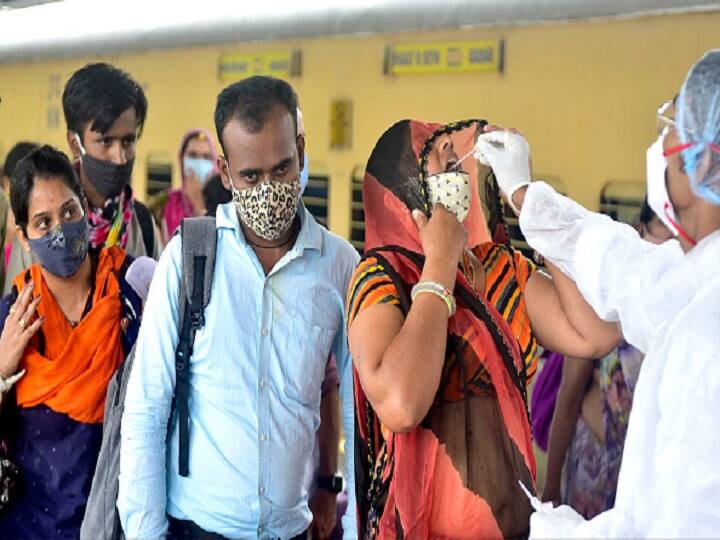 Covid Delta Variant As Contagious As Chickenpox, Cause More Severe Infections: Report Covid Delta Variant As Contagious As Chickenpox, Cause More Severe Infections: Report