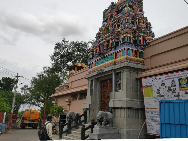 தாலிக்கொடியை கொத்தோடு லபக்கிய நபர்; மெய் மறந்து இறை வழிபாட்டில் இருந்த பெண்!