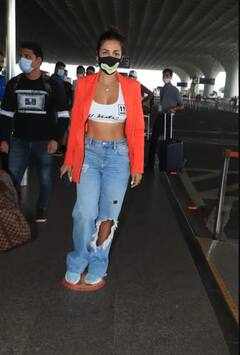 ਮੁੰਬਈ ਏਅਰਪੋਰਟ 'ਤੇ ਖੂਬਸੂਰਤ ਲੁੱਕ 'ਚ ਨਜ਼ਰ ਆਈ Malaika Arora, ਵੇਖੋ ਦਿਲਕਸ਼ ਤਸਵੀਰਾਂ