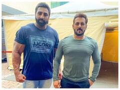 Tiger 3 से Salman Khan के नए लुक पर फिदा हो जाएंगे आप, हैंडसम हंक ने यूं दिया कैमरे को पोज