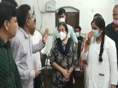 रजिस्ट्रेशन काउंटर बंद देखकर भड़की वैक्सीन लेने पहुंची महिलाएं, डाटा ऑपरेटर के साथ जमकर की मारपीट