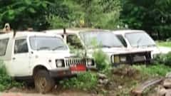 ગોધરામાં પ્રશાસનની ઉદાસીનતા આવી સામે, સરકારી વાહનો ખાઈ રહ્યા છે ધૂળ