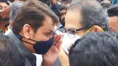 CM Thackeray and Fadnavis : देवेंद्र फडणवीस यांनी मुख्यमंत्री उद्धव ठाकरेंच्या कानात काय सांगितलं?