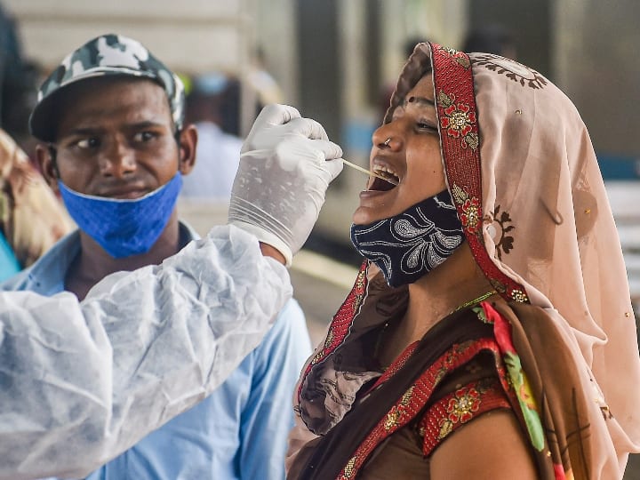 केरल में लागातार चौथे दिन आए कोरोना के 20 हजार से अधिक नए मामले, 116 मरीजों की मौत