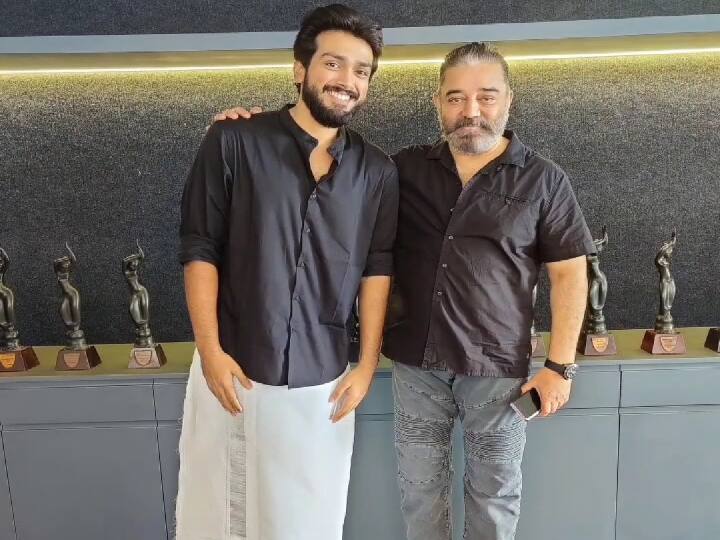 அப்போது கமல்ஹாசனுடன் அவர் எடுத்துக்கொண்ட புகைப்படம் சமூகவலைதளங்களில் வைரலாகி வருகிறது
