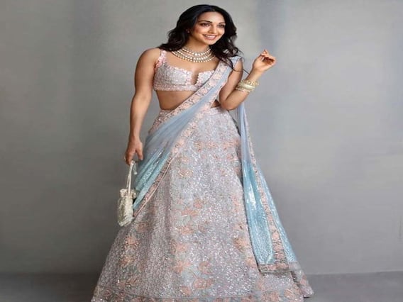 सोशल मीडिया पर Kiara Advani की फोटो को किया जाता है बेहद पसंद, आज भी वायरल होती हैं ये फोटो सोशल मीडिया पर Kiara Advani की फोटो को किया जाता है बेहद पसंद, आज भी वायरल होती हैं ये फोटो