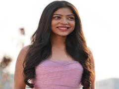 Actress Varsha Bollamma  pics | காதலே காதலே தனி பெருந்துணையே  - வர்ஷா பொல்லம்மா  போட்டோஷூட்