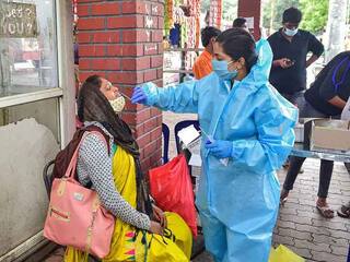 Tamilnadu Corona Update: தமிழ்நாட்டில் 1,908 பேருக்கு கொரோனா தொற்று உறுதி; 29 பேர் உயிரிழப்பு!