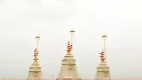 વડોદરાઃ સ્વામીજીના દિવ્યદેહના દર્શનનો આજે છેલ્લો દિવસ, આ રાજકીય આગેવાનો આજે જશે દર્શનાર્થે