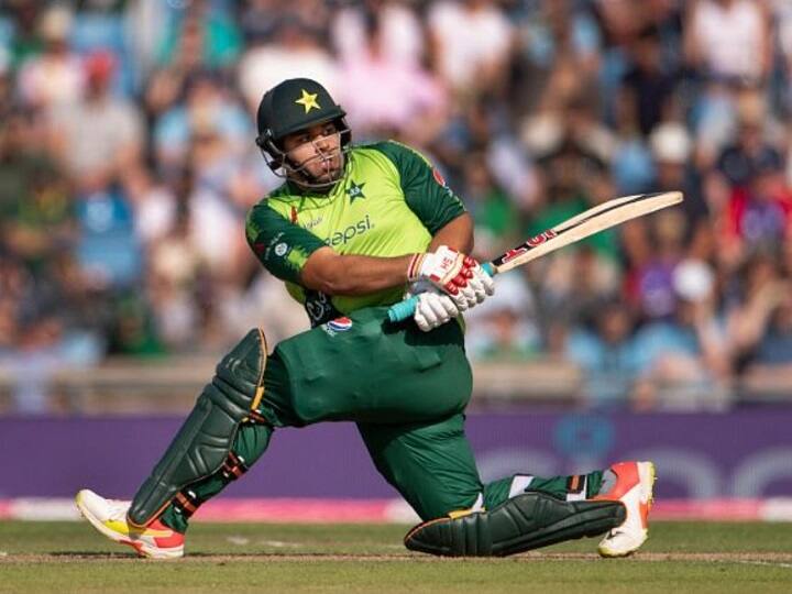PAK Vs WI: पाकिस्तानी क्रिकेट टीम को लगा तगड़ा झटका, आजम खान दो टी20 से हुए बाहर