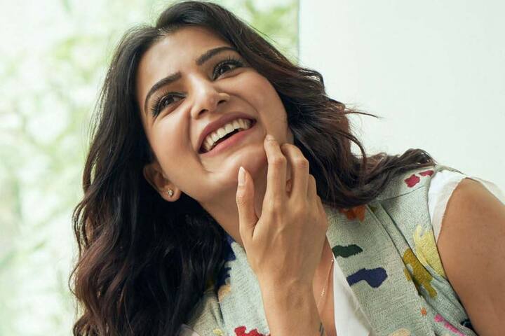 ఈ బ్యూటీ ప్రస్తుతం 'శాకుంతలం' అనే సినిమాలో నటిస్తోన్న సంగతి తెలిసిందే. సినిమాలో ఆమె పేరు శకుంతల. అందుకే 'ఎస్' అనే పదాన్ని డిస్ప్లే పేరుగా మార్చుకుందని సమాచారం. సినిమా ప్రమోషన్స్ కోసమే ఇలా చేసిందని తెలుస్తోంది.
