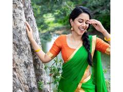 Actress Mirnalini Ravi pics | இன்னா மைலு சிர்ச்சிக்கின இங்க வந்து ஒர்சிக்கின - மிர்னாலினி ரவி போட்டோஷூட்