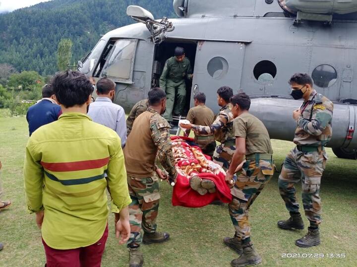 গত ২৮ তারিখ মেঘ-ভাঙা বৃষ্টিতে বিপর্যস্ত হয়ে পড়ে কিশতোয়ার জেলা।