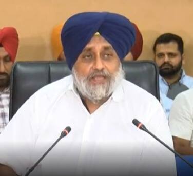 Sukhbir Badal Press Conference | ਕਈ ਆਗੂਆਂ ਨੂੰ Akali Dal 'ਚ ਸ਼ਾਮਿਲ ਕੀਤਾ ਤੇ ਕਿਸਾਨੀਂ ਮੁੱਦੇ 'ਤੇ ਬੋਲੇ ਛੋਟੇ ਬਾਦਲ !