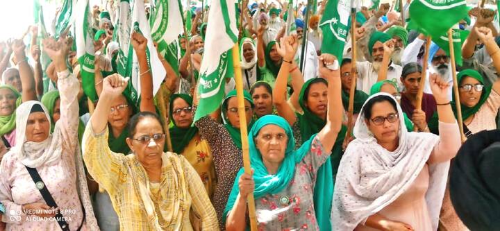 ਅਜਿਹੀਆਂ ਘਟੀਆ ਤੇ ਗੈਰ-ਇਖਲਾਕੀ ਧਮਕੀਆਂ, ਕਿਸਾਨ ਅੰਦੋਲਨ ਮੂਹਰੇ ਬੇਬਸ ਹੋ ਚੁੱਕੀ ਸਰਕਾਰ ਦੀ ਬੌਖਲਾਹਟ ਦੀਆਂ ਨਿਸ਼ਾਨੀਆਂ ਹਨ।