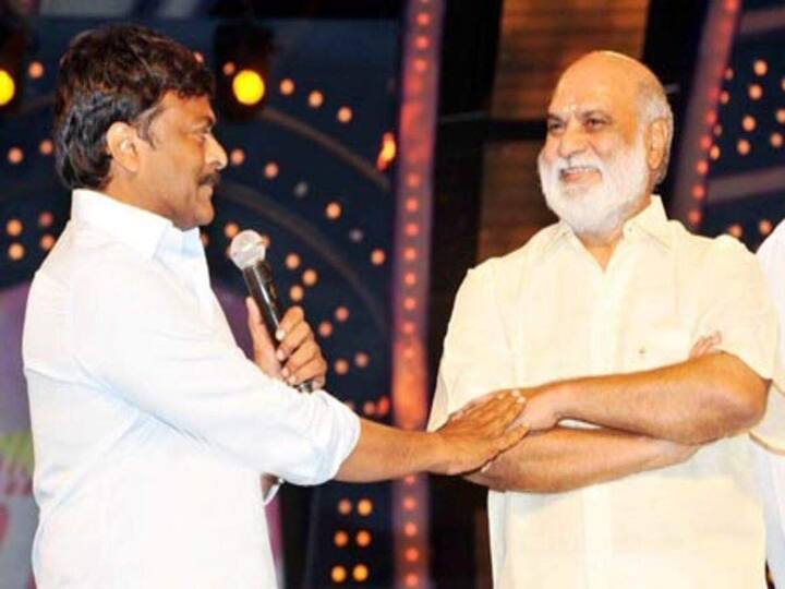 రాఘవేంద్రరావు ఫస్ట్ లుక్ చూసిన మెగాస్టార్ ఫ్యూచర్ లో ఆయనతో సినిమా చేయాలనుకున్నారట. ఇదే విషయాన్ని రాఘవేంద్రరావుకి చెబుతూ.. 'మిమ్మల్ని హీరోగా పెట్టి నేను సినిమా డైరెక్ట్ చేస్తా' అంటూ చిరు చెప్పగానే.. 'నాకు ఇప్పుడే వణుకు వచ్చేస్తుంది' అంటూ దర్శకేంద్రుడు బదులిచ్చారట. 