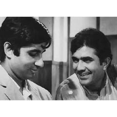 Happy Friendship Day 2021: 'शोले' से लेकर '3 इडियट्स' तक, बॉलीवुड की इन ब्लॉकबस्टर फिल्मों ने पेश की दोस्ती की मिसाल