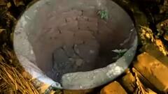 कागज पर 'शौचालय'.. जमीन पर मजाक !, शौचालय के नाम पर सिर्फ दीवार खड़ी की है !